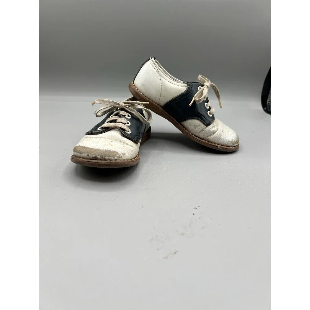 Vintage Kids Youth Saddle Shoes Black White Lace Up
